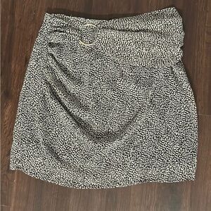 Zara Black and White Patterned Mini Skirt